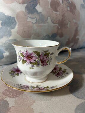 Vintage Queen Anne Fine Bone China Purple Flowers Tea Cup & Saucer Set England